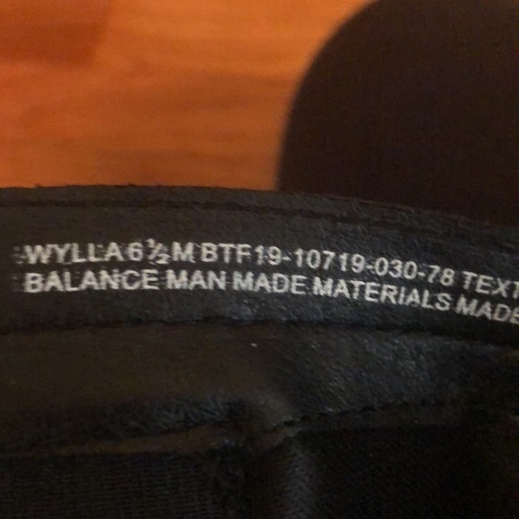 Baretraps mid-calf zip up boot - Picture 7 of 8